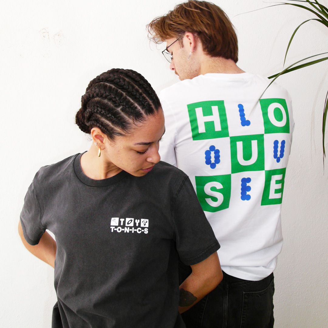 TOY TONICS “HOUSE LOVE” SHIRT
